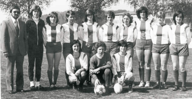 Damen Mannschaft des SV Fautenbach der Saison 1976/77