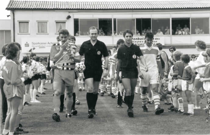 Spiel gegen den Deutschen Meister 1.FC Kaiserslautern (13.07.1991)